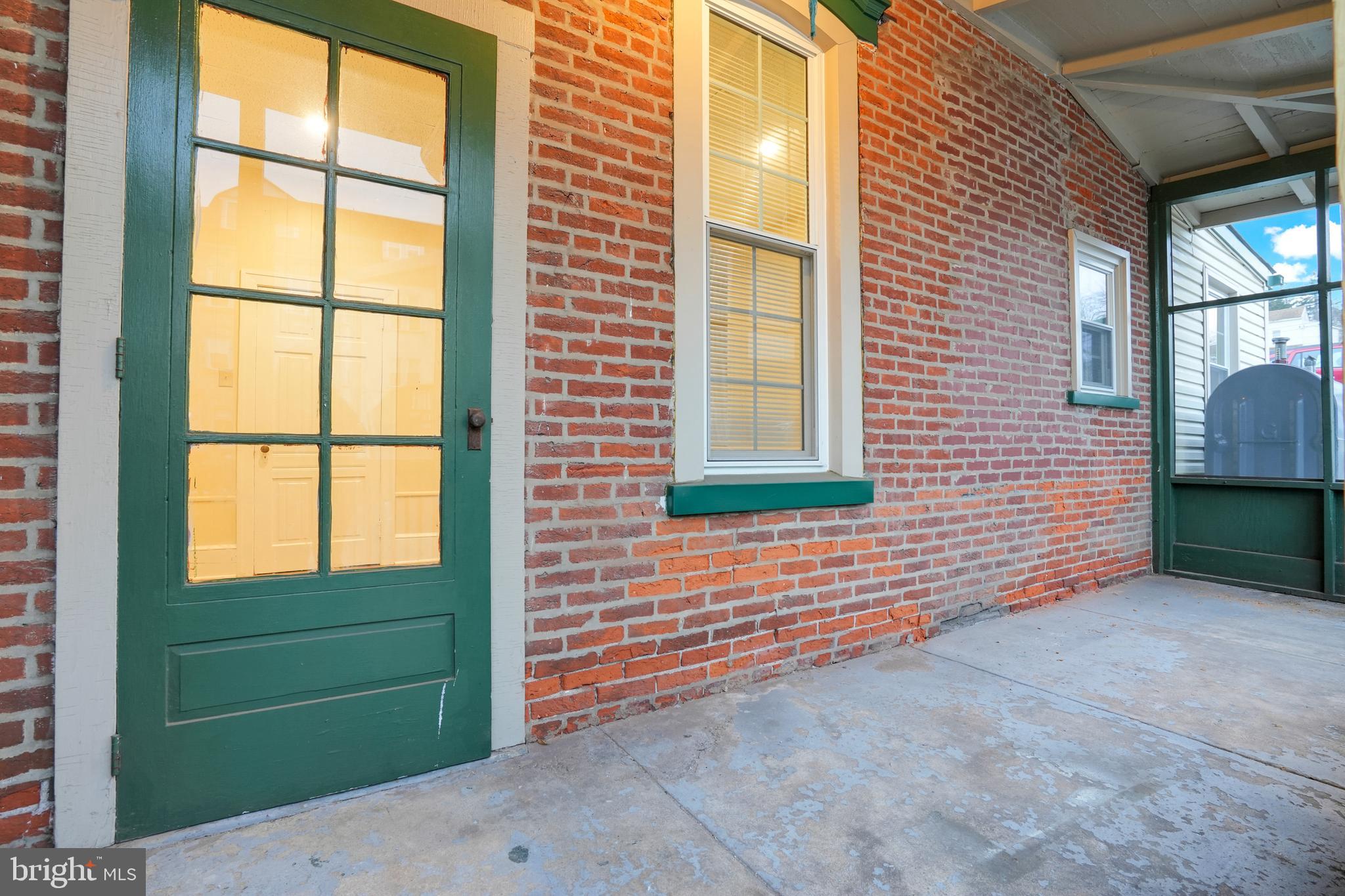 72 North Main Street, Unit 1 Spring City, PA 19475 - Photo 3 of 26