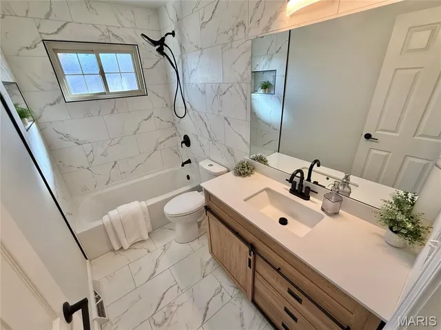 $309,000 | 1261 Moonlight Drive, Arnold, MO 63010