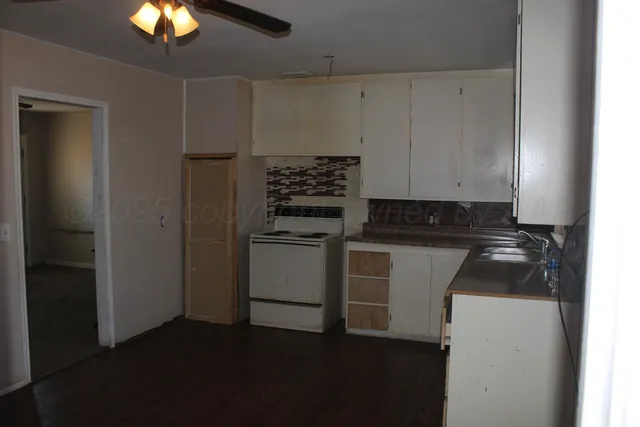 $110,000 | 611 Bowie Street, Hereford, TX 79045