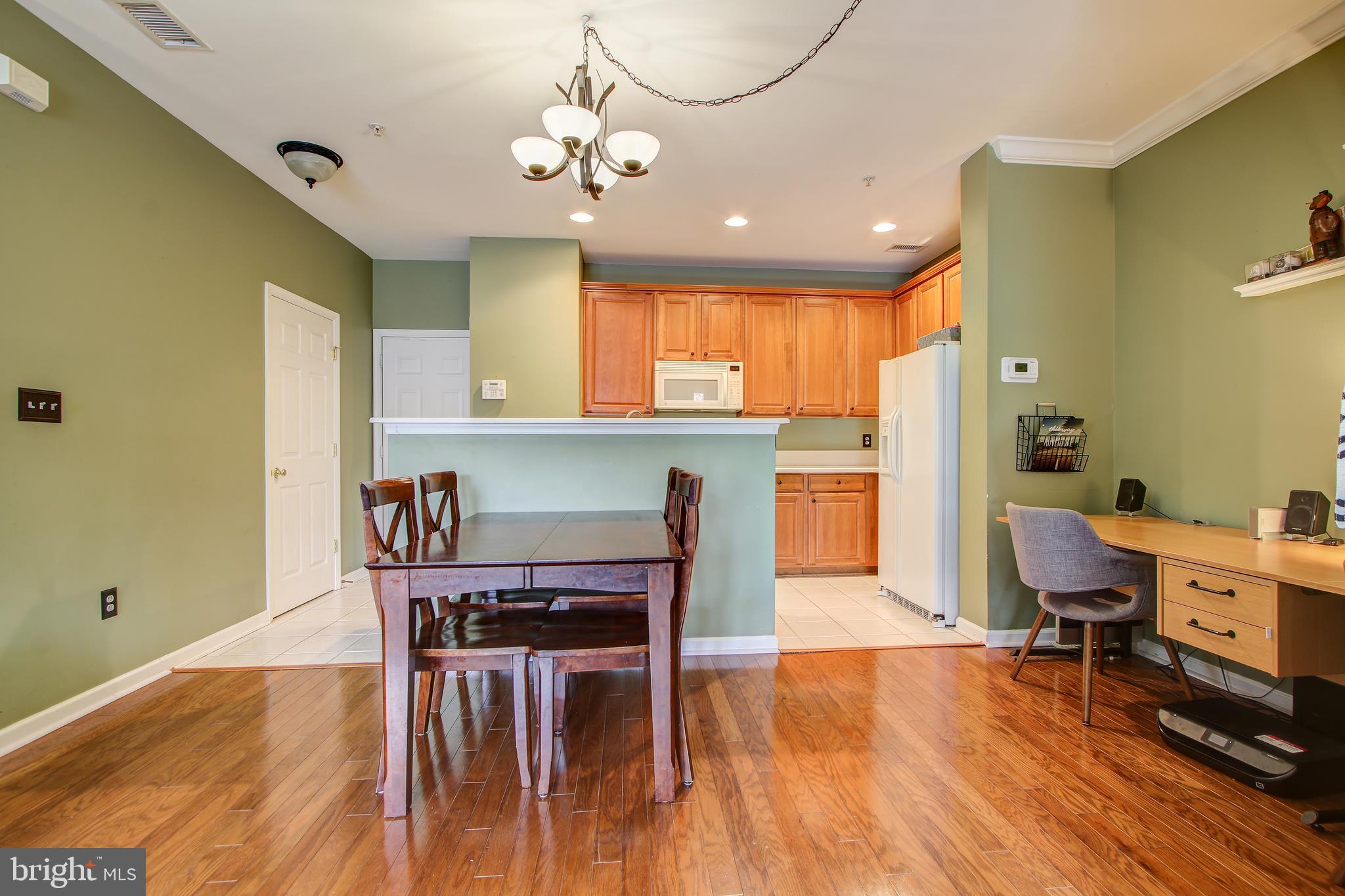 725 Main Street, Unit A Gaithersburg, MD 20878 - Photo 11 of 33