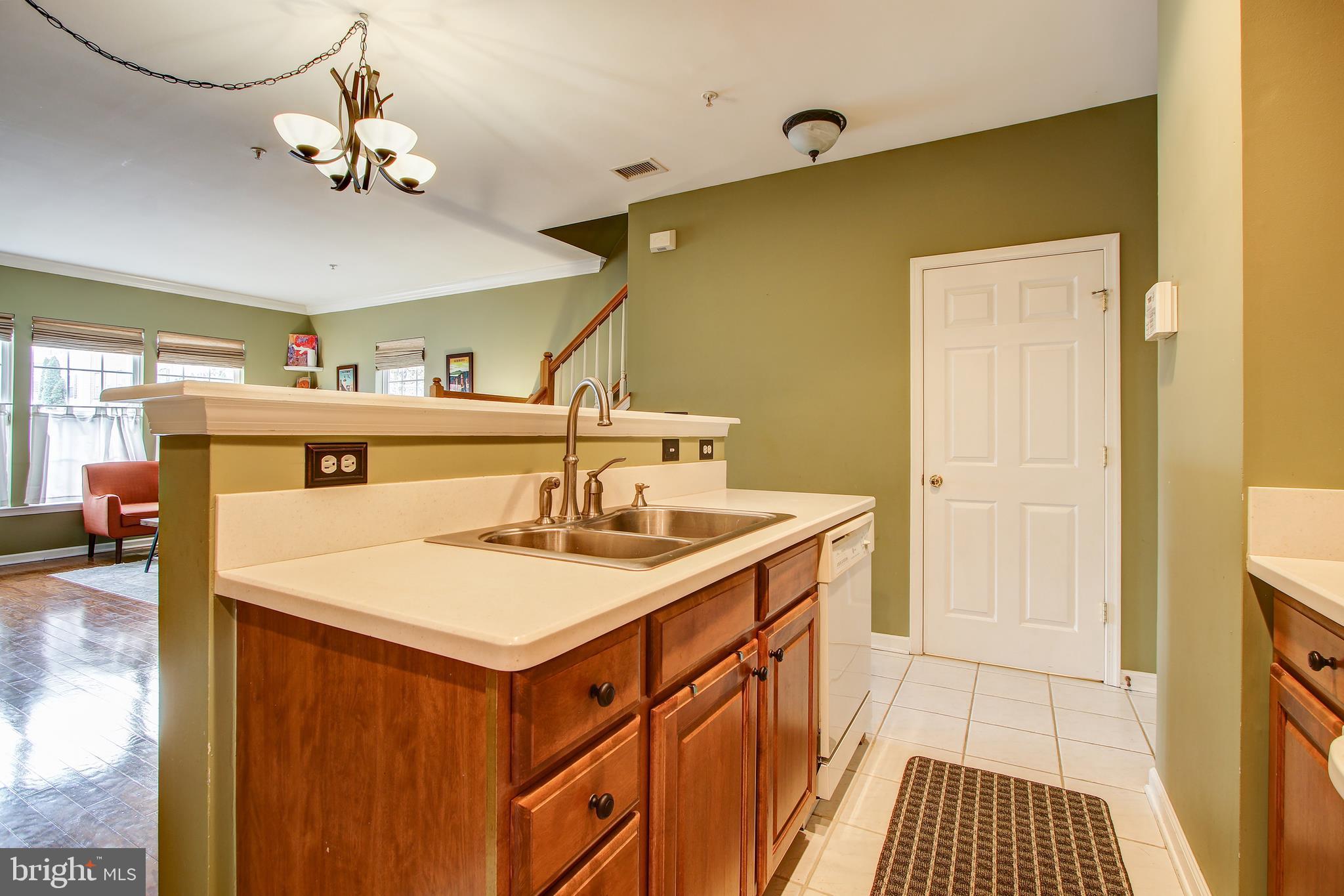 725 Main Street, Unit A Gaithersburg, MD 20878 - Photo 15 of 33