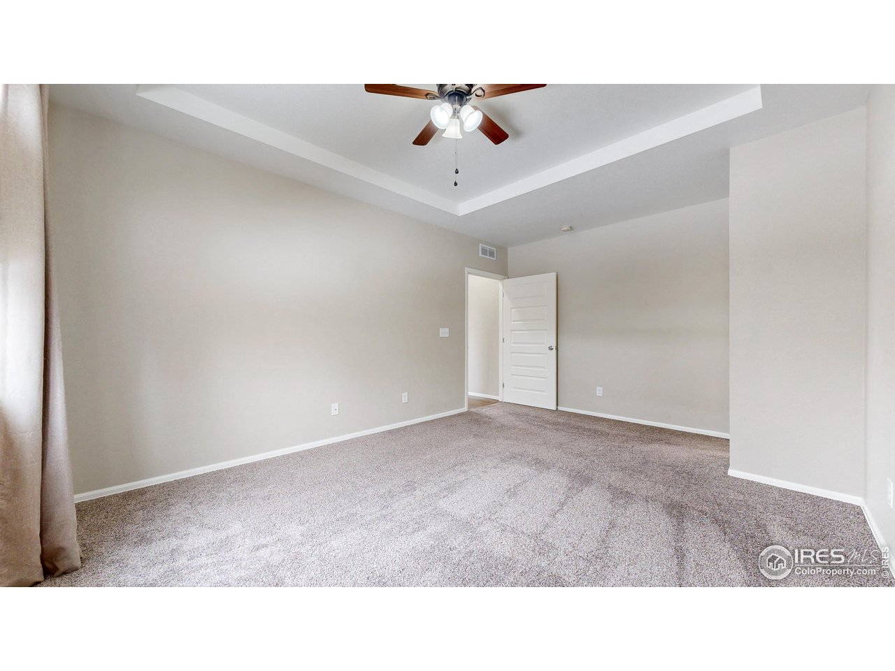 5543 Calgary Street Timnath, CO 80547 - Photo 21 of 48 Primary Bedroom