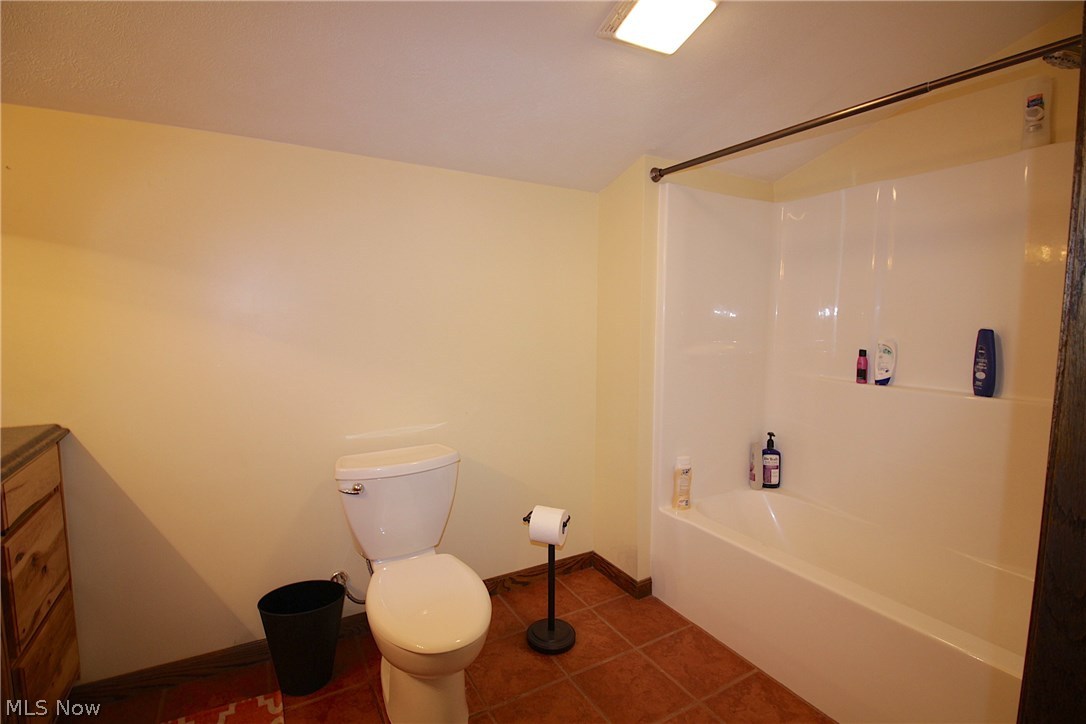 72365 Colerain Road Bridgeport, OH 43912 - Photo 13 of 16 Gallery Image 13