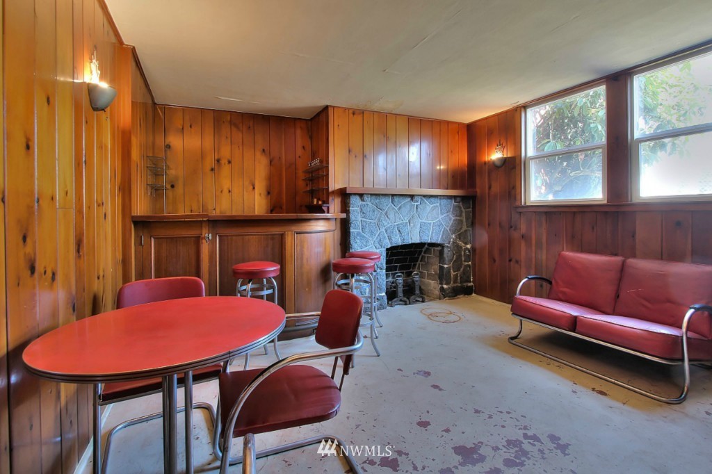 2802 14th Avenue South Seattle, WA 98144 - Photo 16 of 23
