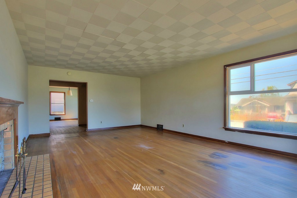 2802 14th Avenue South Seattle, WA 98144 - Photo 4 of 23