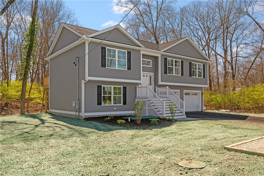 20 Cross Road Cumberland, RI 02864 - Photo 2 of 30