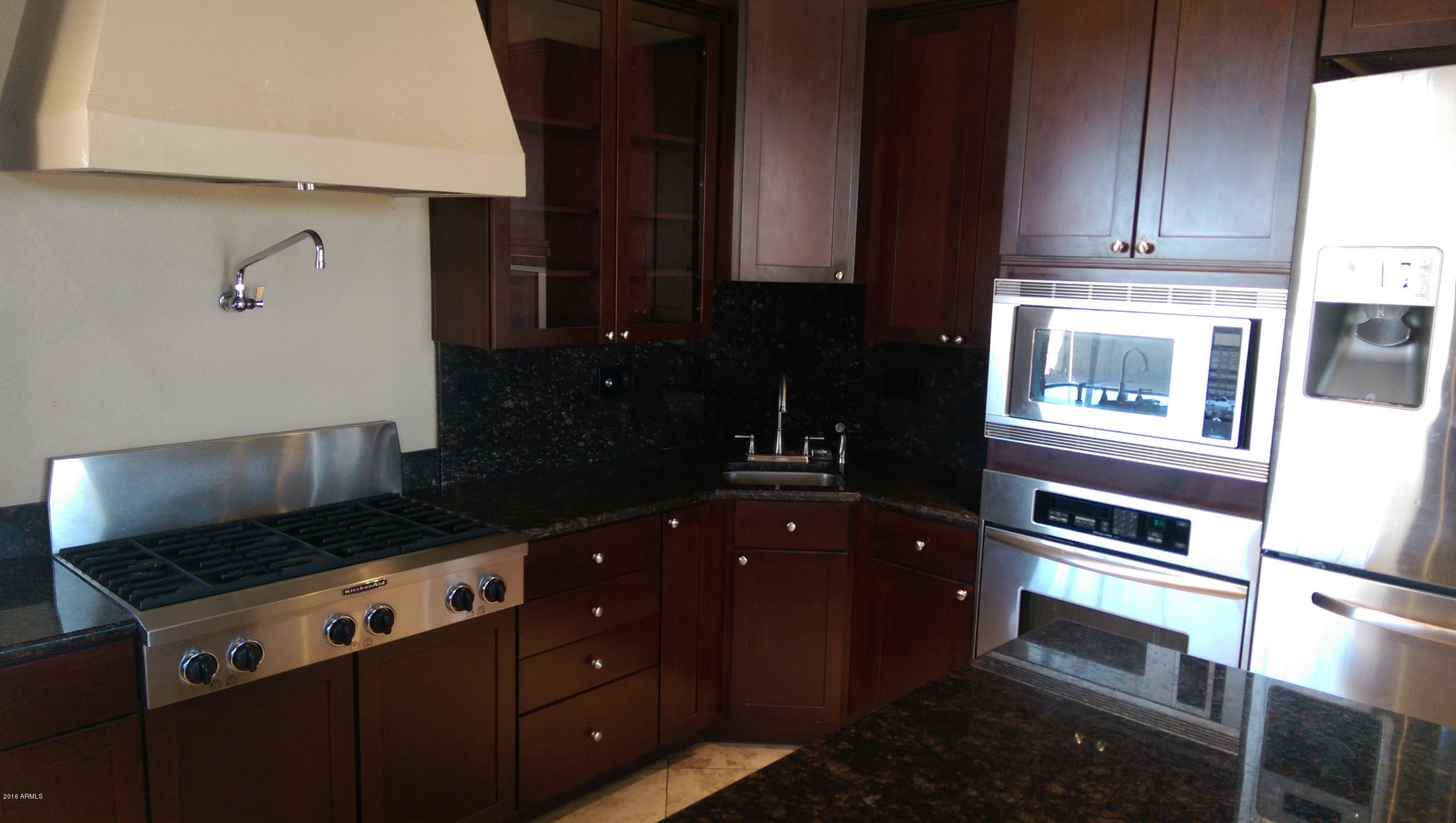 16174 West Skinner Road Surprise, AZ 85387 - Photo 8 of 24 IMAG4760