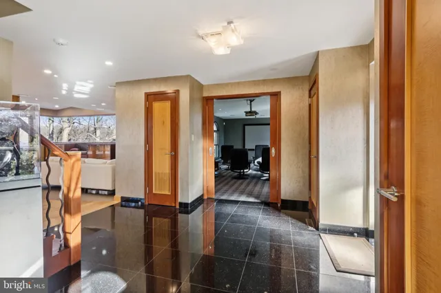 $1,385,000 | 400 Highview Drive, Wayne, PA 19087