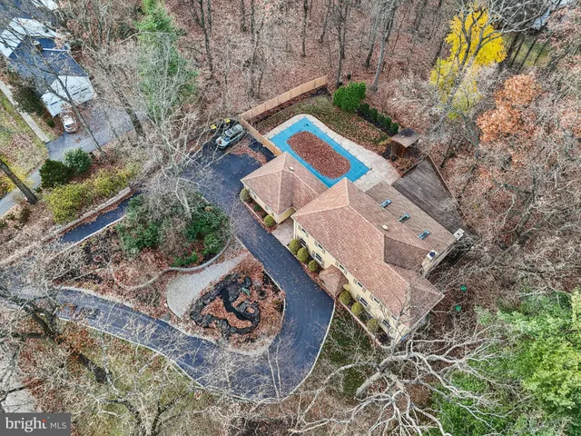 $1,385,000 | 400 Highview Drive, Wayne, PA 19087