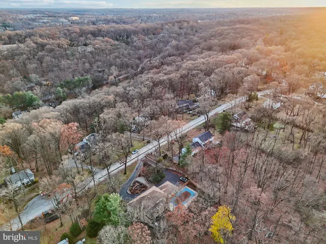 $1,385,000 | 400 Highview Drive, Wayne, PA 19087