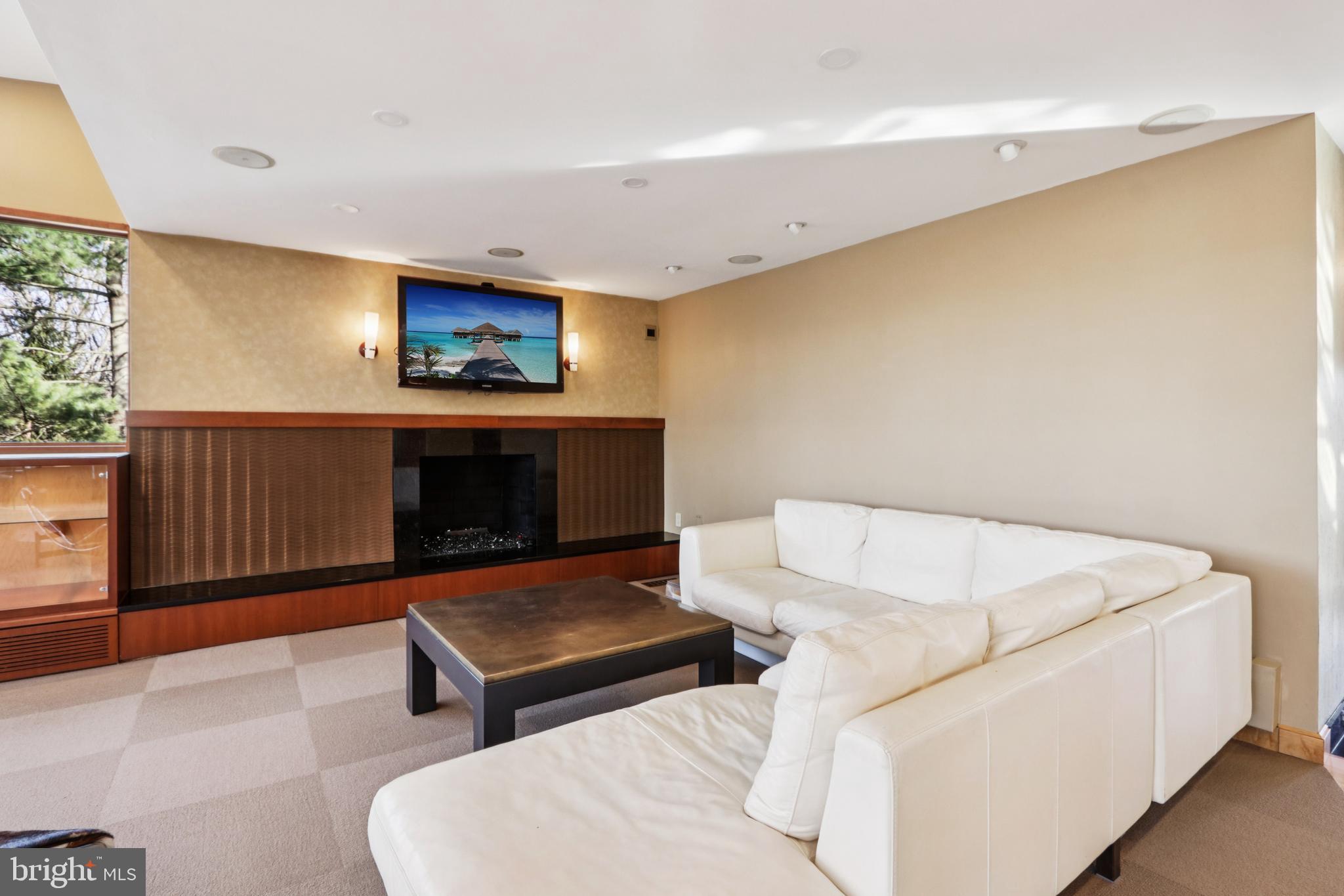 400 Highview Drive Wayne, PA 19087 - Photo 19 of 143