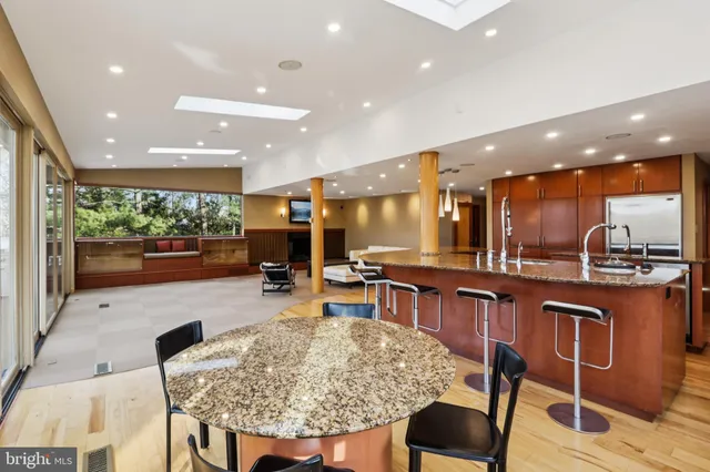 $1,385,000 | 400 Highview Drive, Wayne, PA 19087