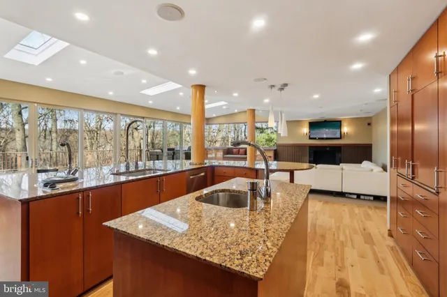 $1,385,000 | 400 Highview Drive, Wayne, PA 19087