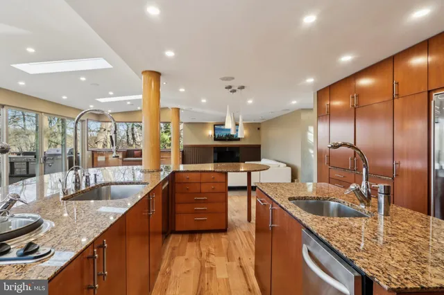 $1,385,000 | 400 Highview Drive, Wayne, PA 19087