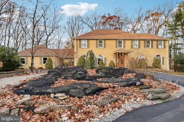 $1,385,000 | 400 Highview Drive, Wayne, PA 19087