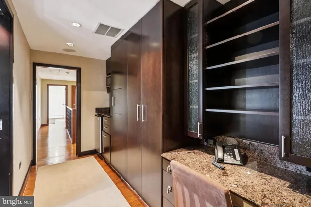 $1,385,000 | 400 Highview Drive, Wayne, PA 19087