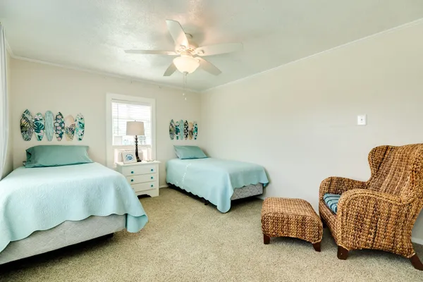 $238,000 | 902 Treaty Drive, Surfside Beach, TX 77541