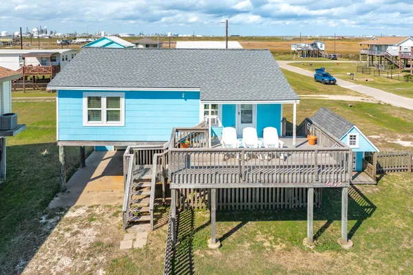 $238,000 | 902 Treaty Drive, Surfside Beach, TX 77541