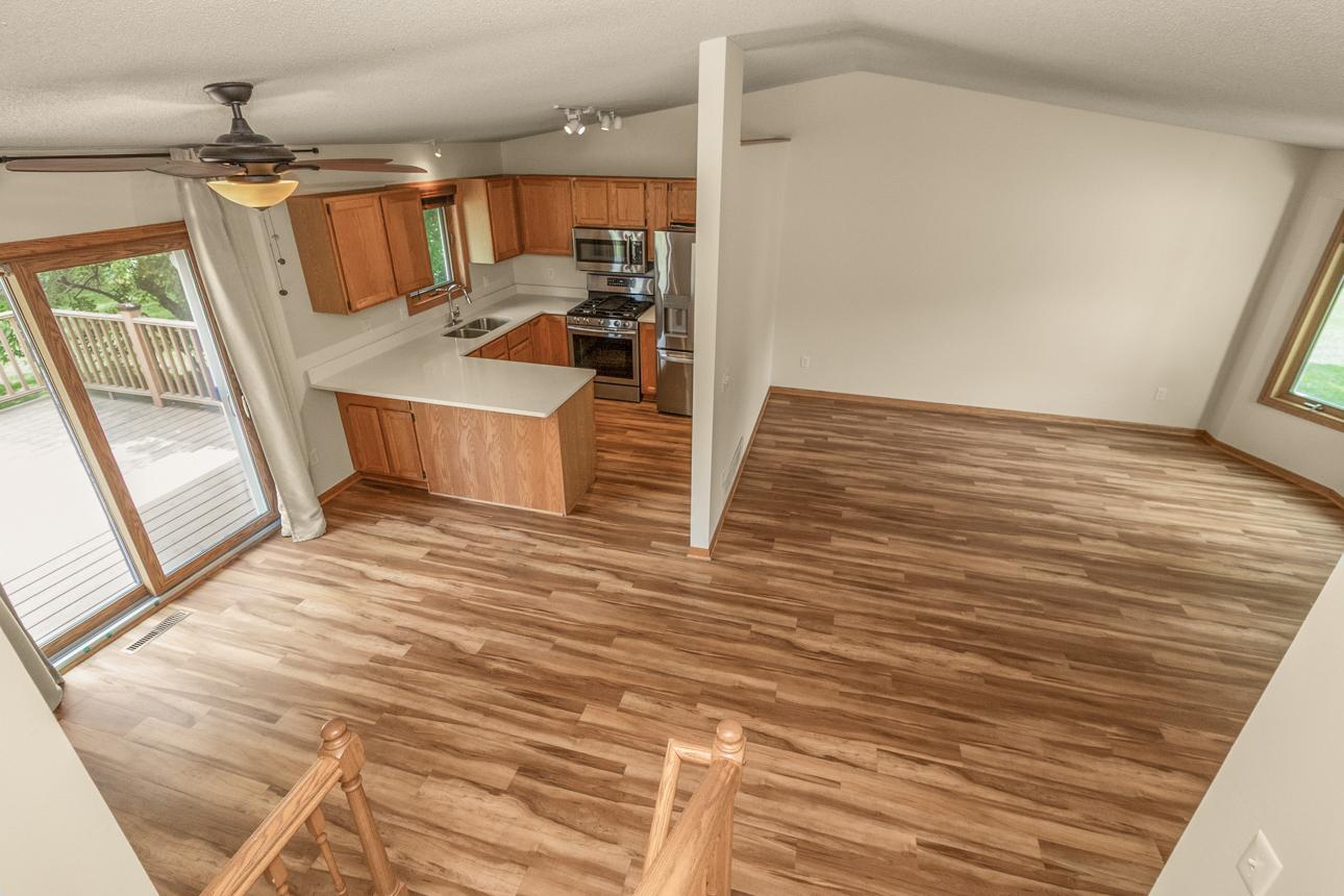 4693 Heather Ridge Road North St. Paul, MN 55128 - Photo 13 of 39