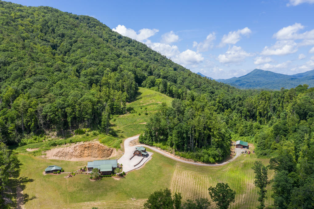 601 Gilbert Road Erwin, TN 37650 - Photo 40 of 62 152