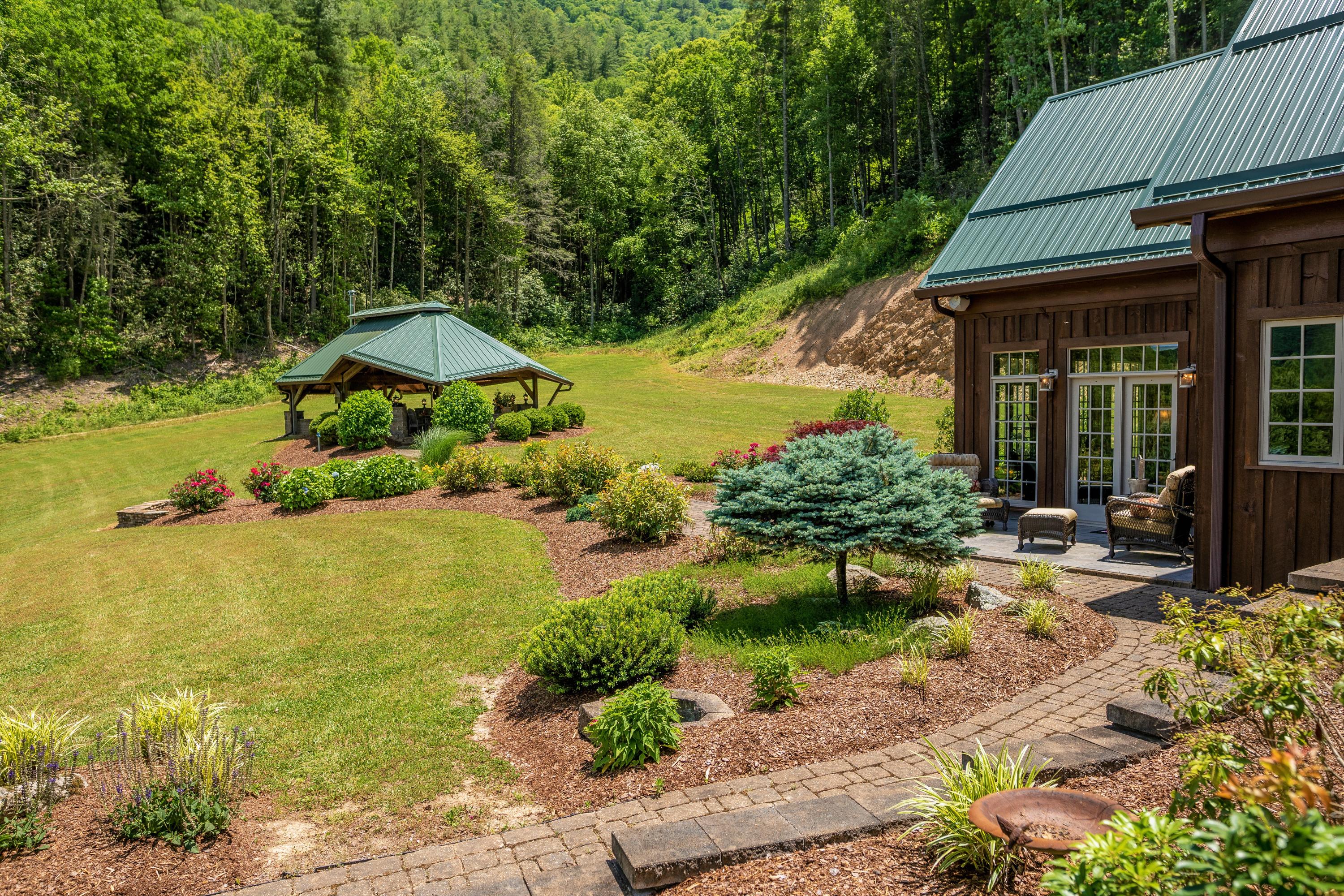 601 Gilbert Road Erwin, TN 37650 - Photo 46 of 62 158
