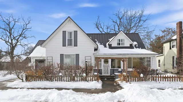 $249,900 | 105 North East Street, Milford, IN 46542