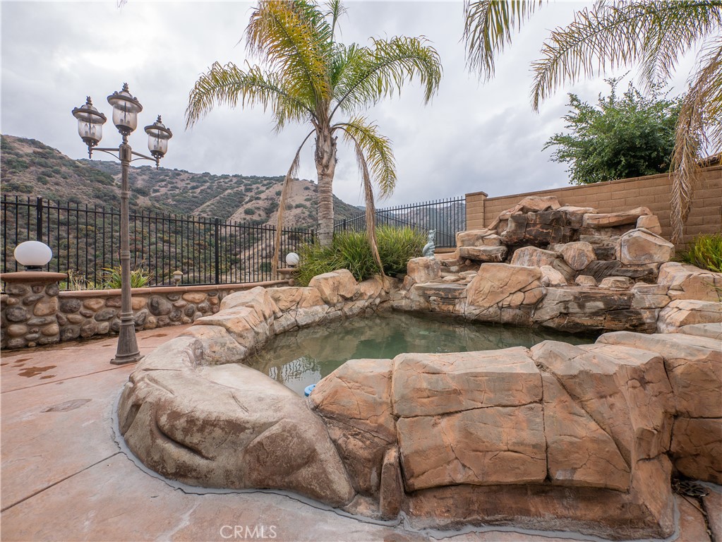 8111 Sunset Rose Drive Corona, CA 92883 - Photo 15 of 19