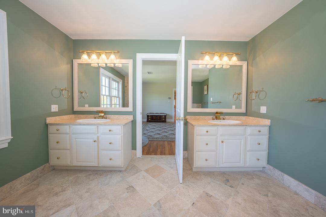 2 Spring Meadows Farm Lane Malvern, PA 19355 - Photo 35 of 63