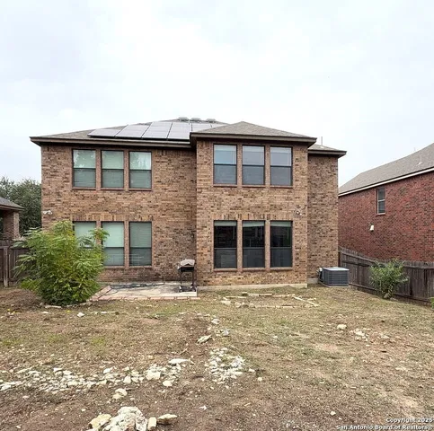 $2,450 | 8106 Royal Field, San Antonio, TX 78257