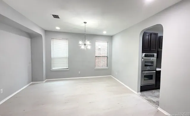 $2,450 | 8106 Royal Field, San Antonio, TX 78257