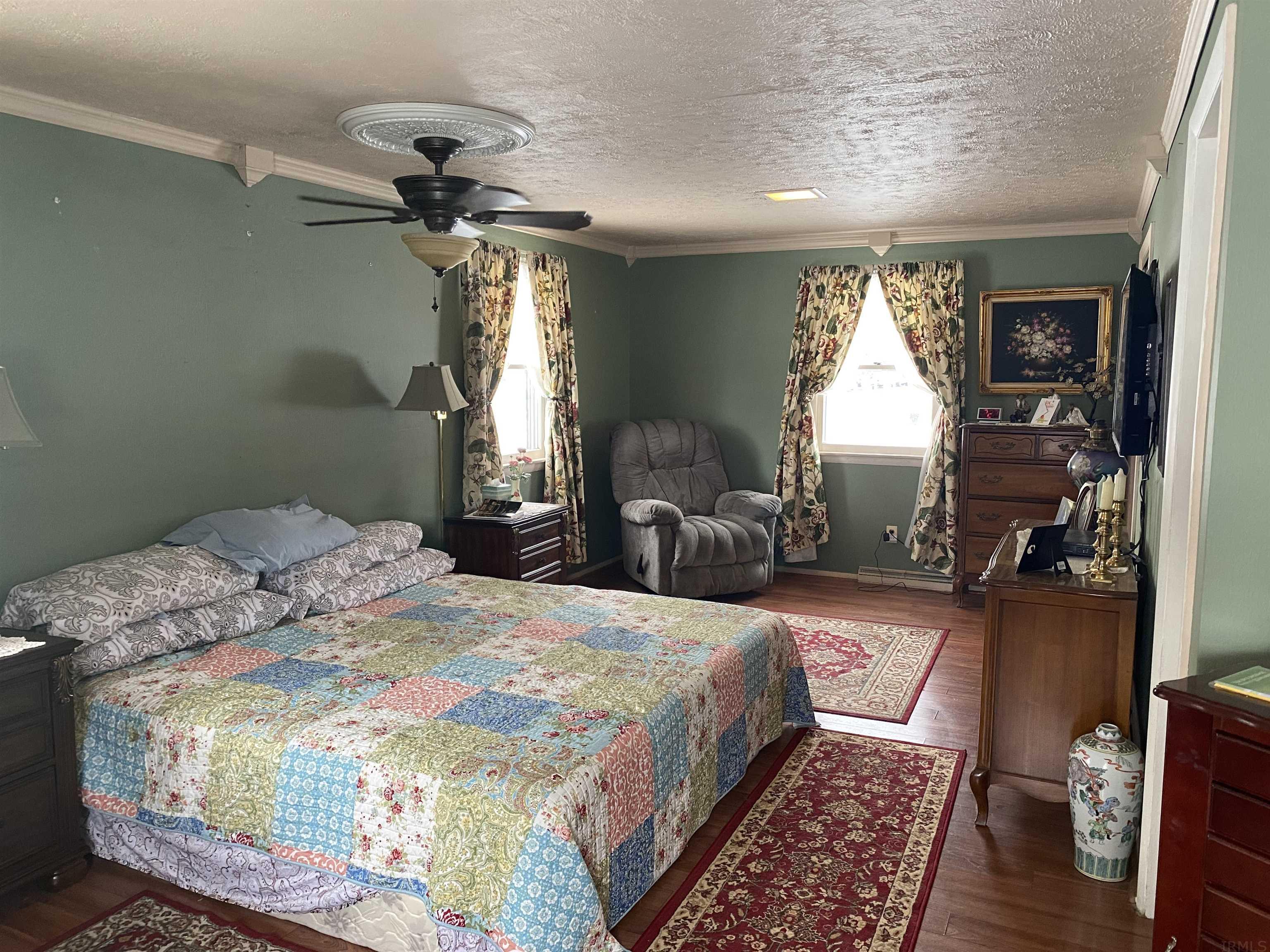 305 South Greene Road Goshen, IN 46526 - Photo 9 of 25 Gallery Image 9