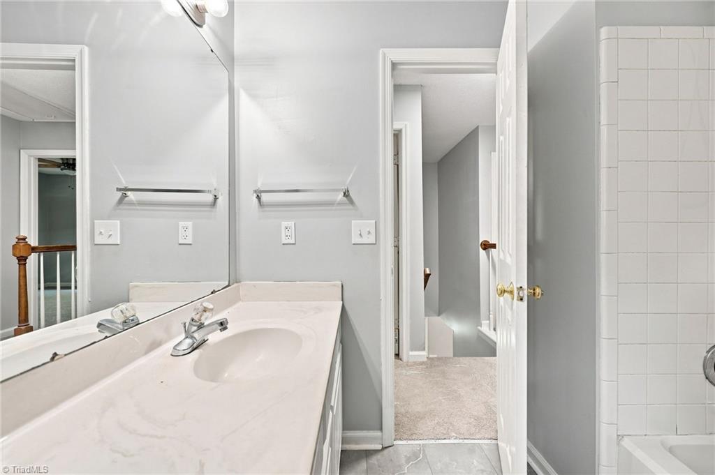 2603 Castle Croft Road Greensboro, NC 27407 - Photo 13 of 39 Gallery Image 13