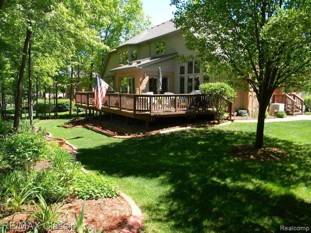 472 Inverness Highland, MI 48357 - Photo 24 of 25 Gorgeous Lot.JPG