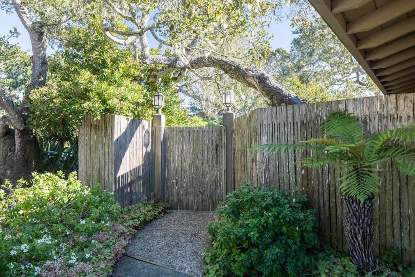 3274 Stevenson Drive Pebble Beach, CA 93953 - Photo 16 of 18