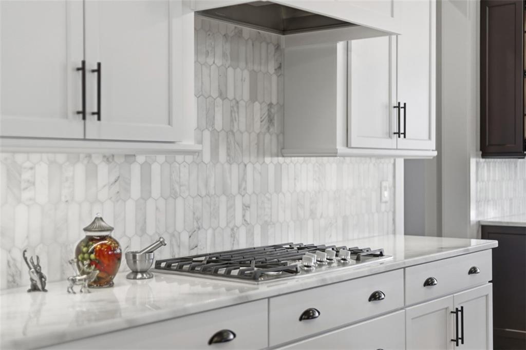 5018 Spruce Road Gibsonia, PA 15044 - Photo 17 of 49