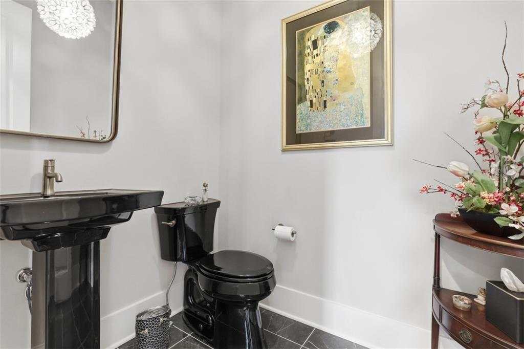 5018 Spruce Road Gibsonia, PA 15044 - Photo 20 of 49