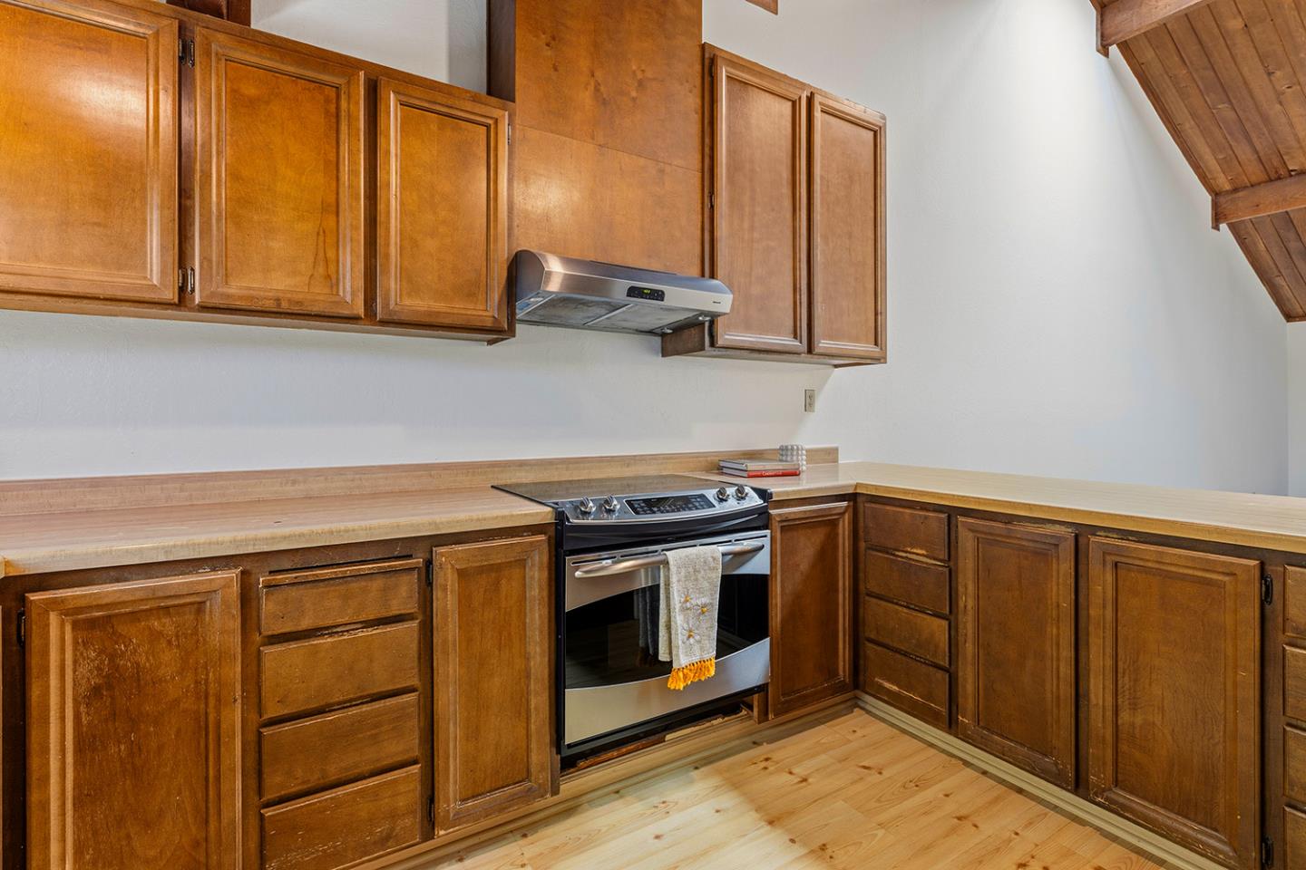 138 Tree Frog Lane Santa Cruz, CA 95060 - Photo 13 of 41