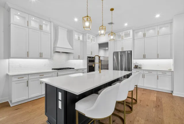 $7,500 | 880 Southwest Bushel Trail, Palm City, FL 34990