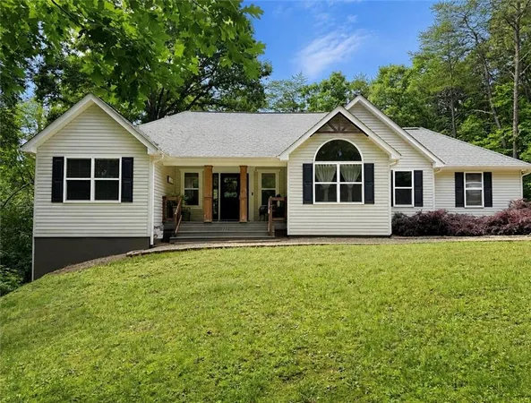 $539,900 | 227 Clarkesville Heights Drive, Clarkesville, GA 30523