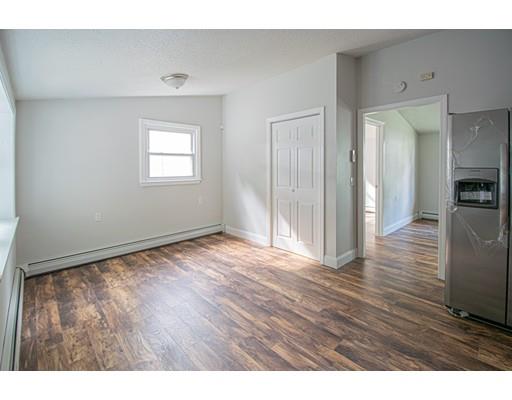 169 Hampden Street Springfield, MA 01151 - Photo 6 of 12