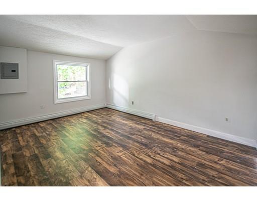 169 Hampden Street Springfield, MA 01151 - Photo 7 of 12