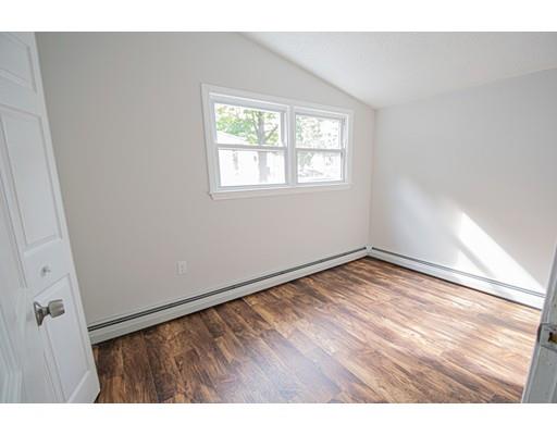 169 Hampden Street Springfield, MA 01151 - Photo 8 of 12