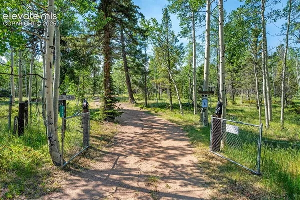 $165,000 | 106 Forest Court, Florissant, CO 80816