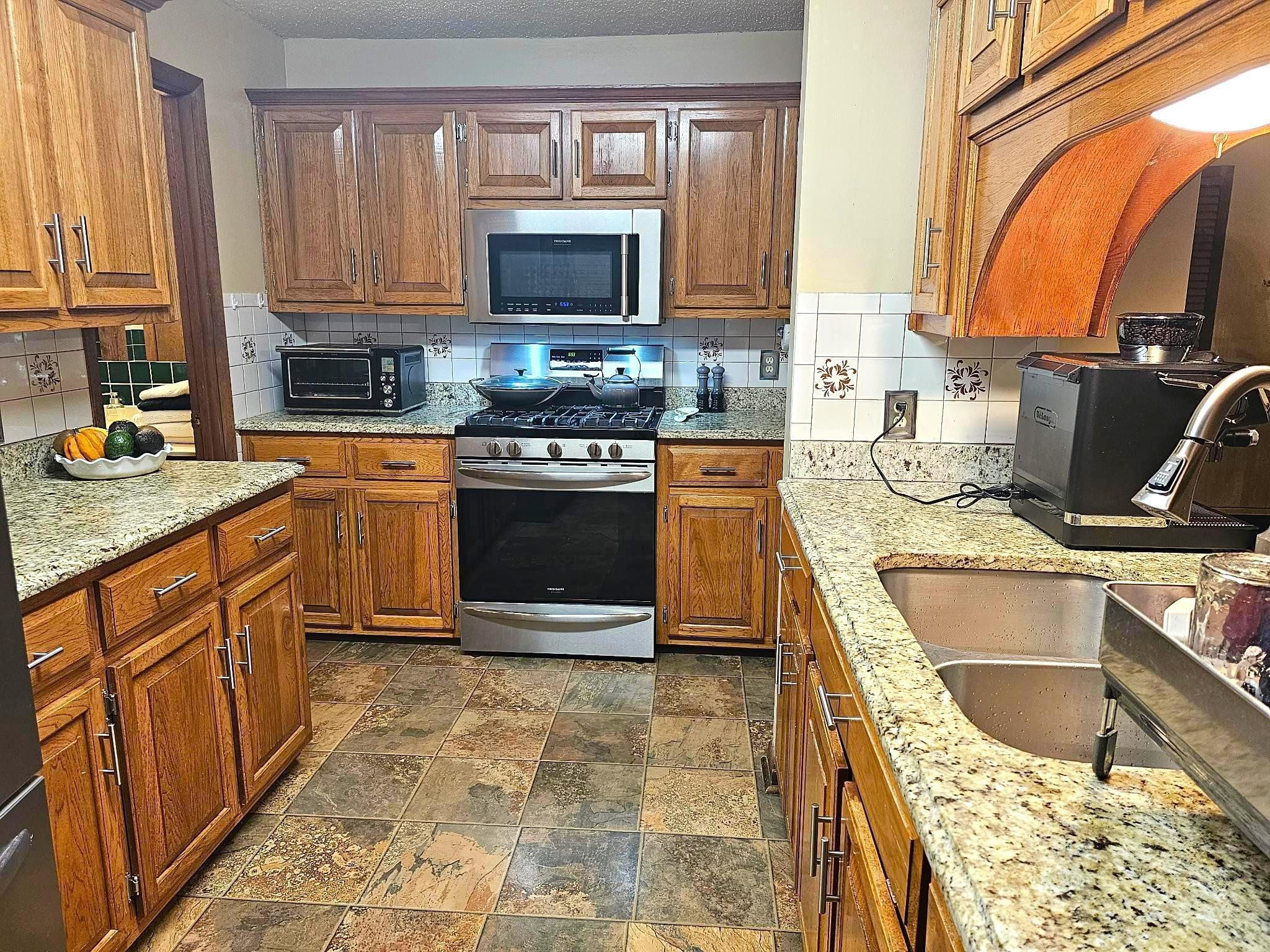 290 High Street Red Boiling Springs, TN 37150 - Photo 8 of 23 Gallery Image 8