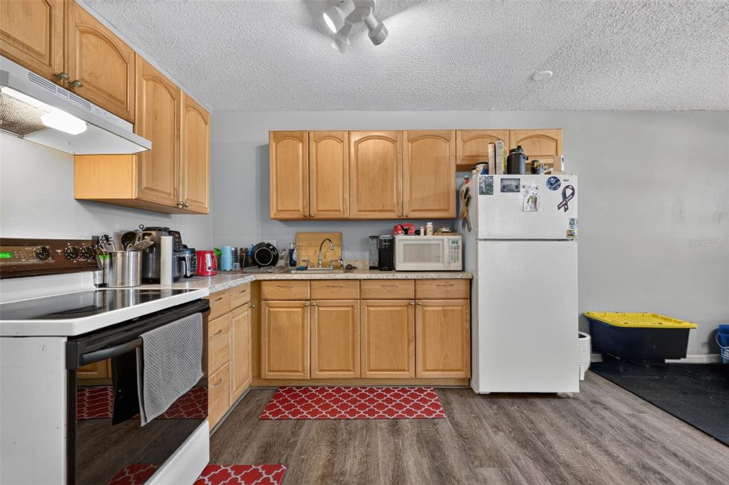 397 2nd Street Southwest Largo, FL 33770 - Photo 16 of 25