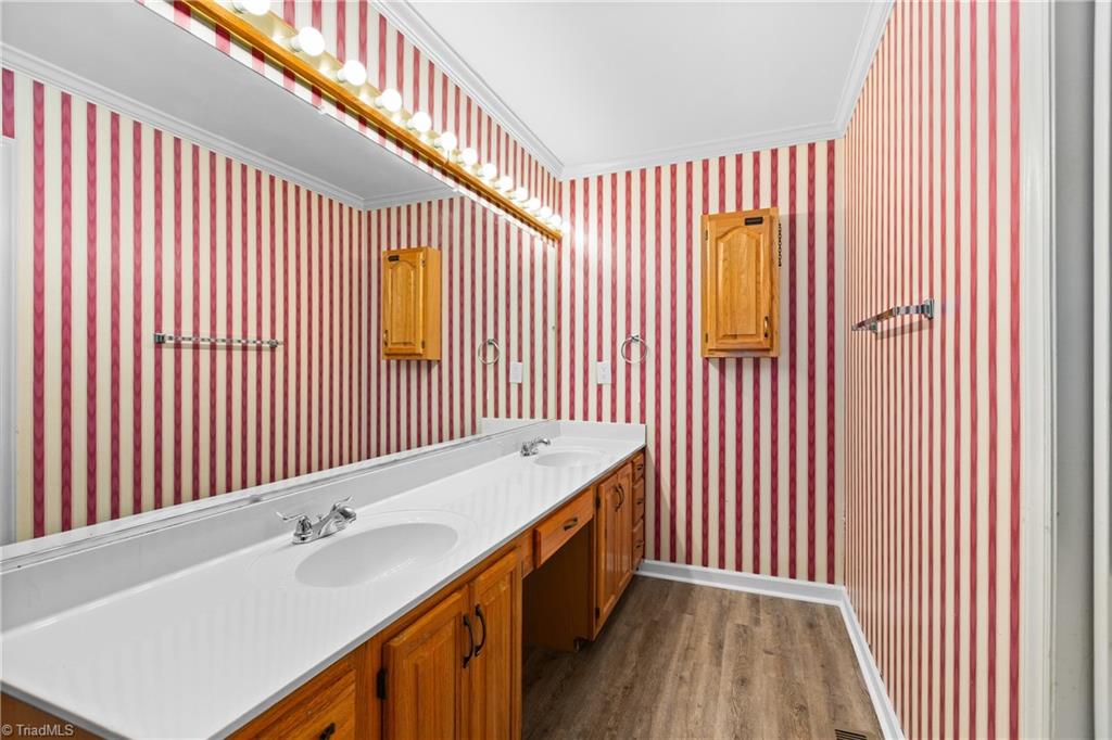 565 Adams Gate Road Winston-Salem, NC 27107 - Photo 17 of 25