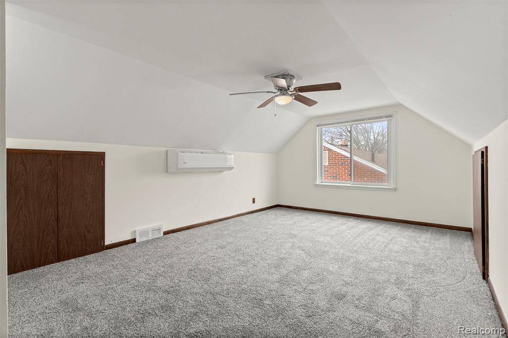 15705 Champaign Road Allen Park, MI 48101 - Photo 20 of 42