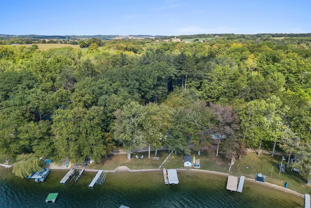 $499,900 | 2529 Miner Lake Drive, Allegan, MI 49010