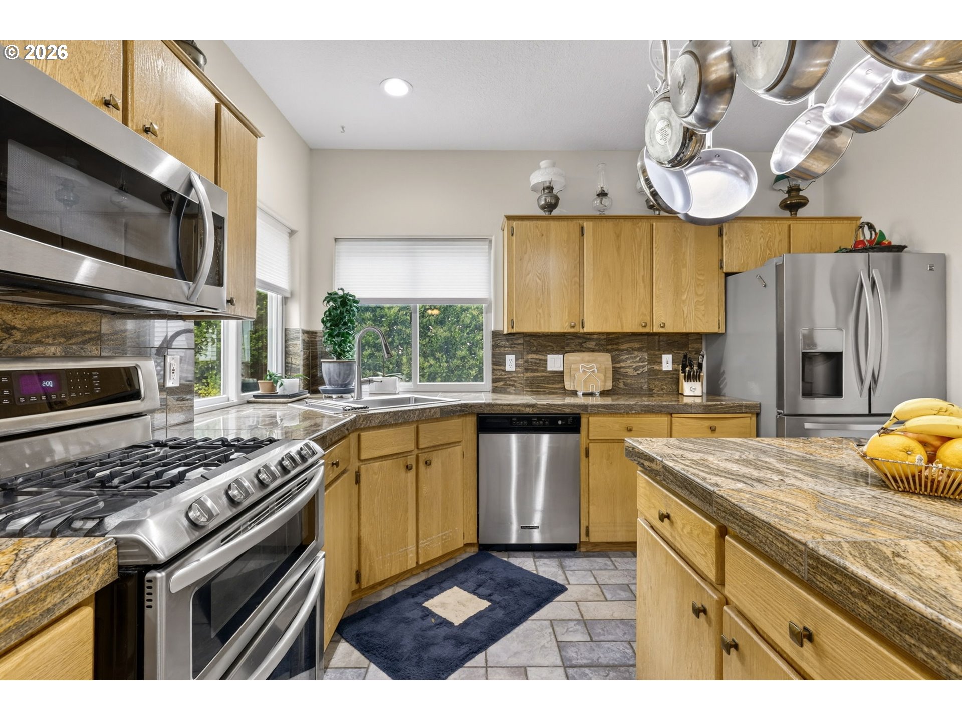 7799 Southwest 173rd Place Beaverton, OR 97007 - Photo 16 of 42