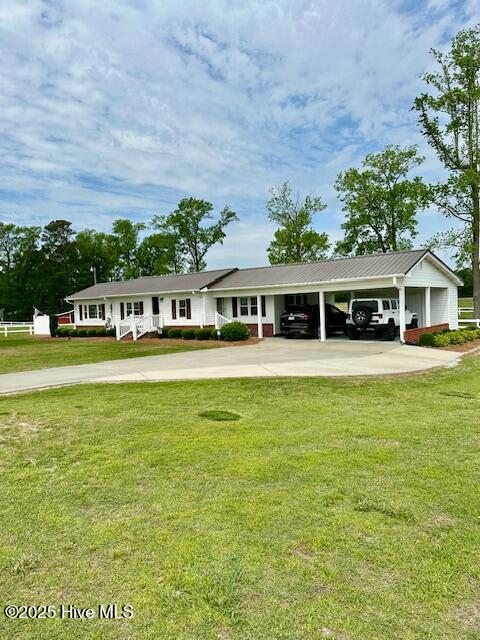 4998 Peacock Road Whiteville, NC 28472 - Photo 5 of 81 IMG_2683